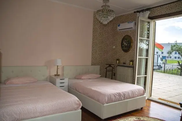 Comfort Dört Kişilik Oda, 2 Büyük (Queen) Boy Yatak, Bahçeli (Bagno esterno/ External bathroom)