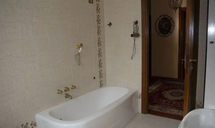 Comfort Dört Kişilik Oda, 2 Büyük (Queen) Boy Yatak, Bahçeli (Bagno esterno/ External bathroom)