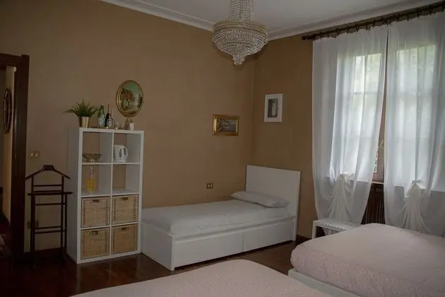 Family Oda, Buzdolabı (Bagno esterno/ External bathroom)