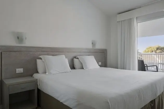 Tek Büyük Yataklı Oda, Balkon