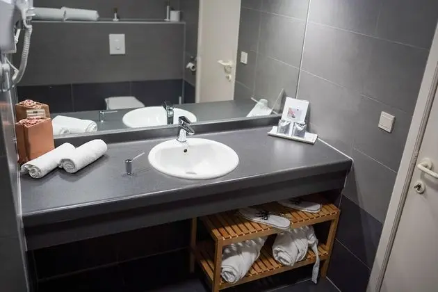 Deluxe Süit, Sigara İçilmez, Küvet