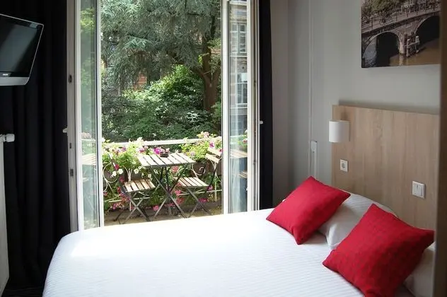 Standard Oda, 1 Çift Kişilik Yatak