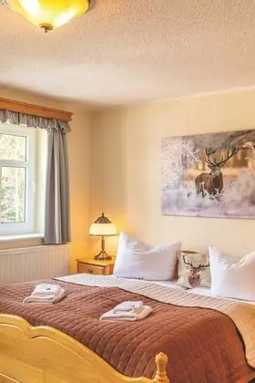 Tek Büyük Yataklı Oda (Waldzimmer)