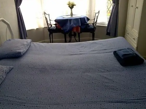 Standard Tek Büyük Yataklı Oda, Ortak Banyo