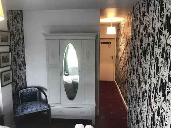 Tek Büyük Yataklı Oda (Silver Birch)