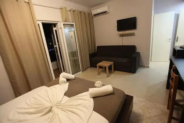 Tek Büyük Yataklı Oda, Balkon