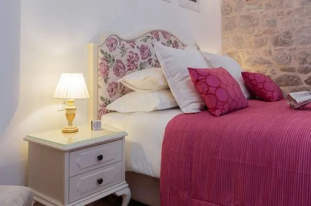 Luxury Double Room (201)