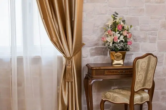 Premium Double Room (101)