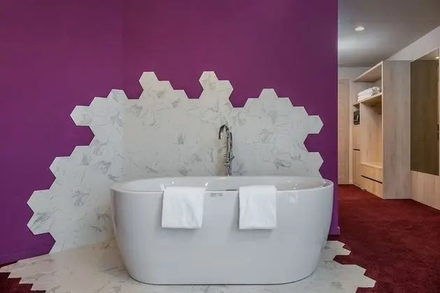 Deluxe Tek Büyük veya İki Ayrı Yataklı Oda, Sıcak Su Küveti (Tragurium)