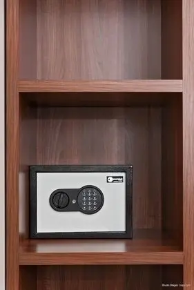 Superior Tek Büyük veya İki Ayrı Yataklı Oda, Şehir Manzaralı (Superior)