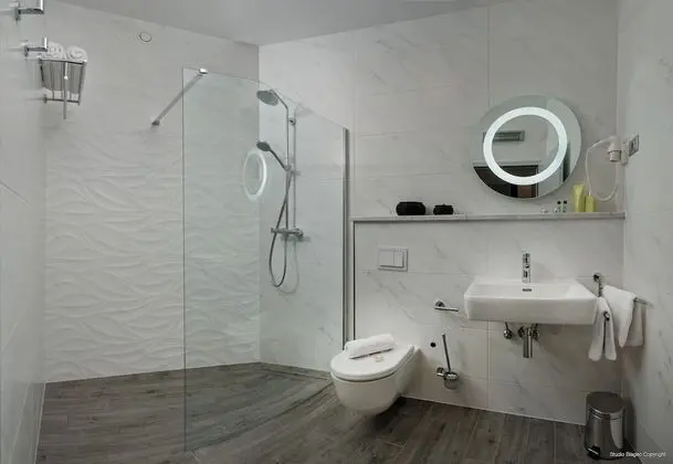 Superior Tek Büyük veya İki Ayrı Yataklı Oda, Şehir Manzaralı (Superior)