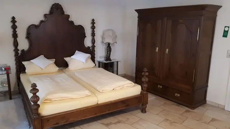 Superior Tek Büyük Yataklı Oda