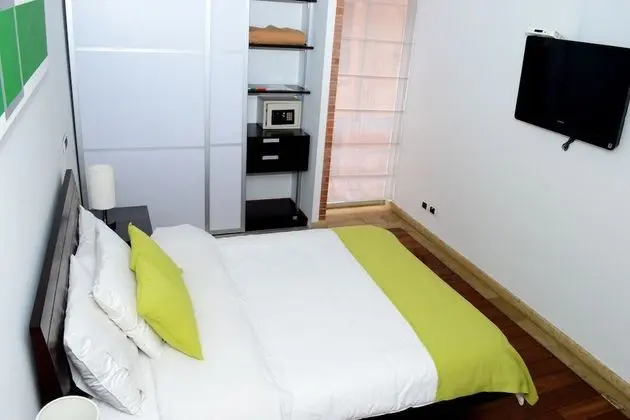 Basic Tek Büyük Yataklı Oda
