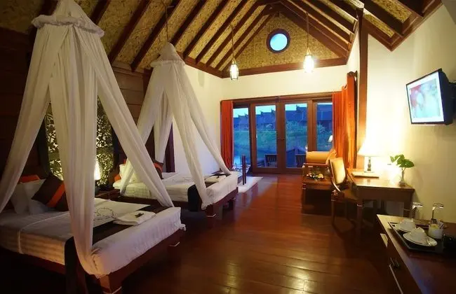 Kır Evi (Floating)