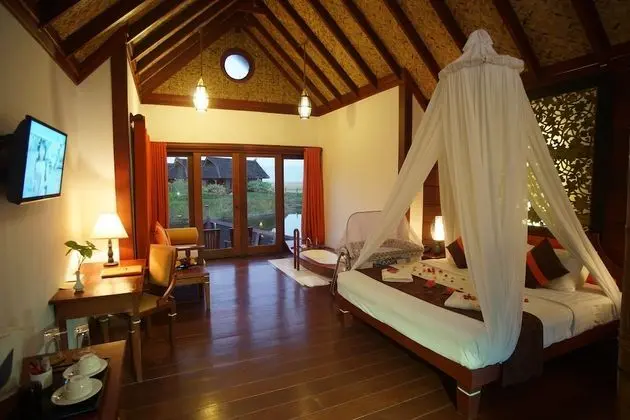 Kır Evi (Floating)