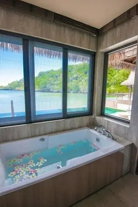 Villa, Havuz Kullanımı, Lagün Manzaralı