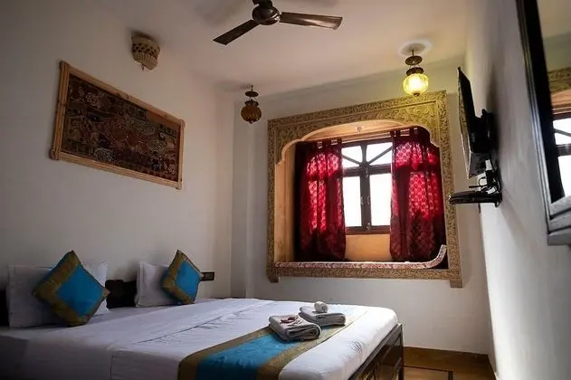 Deluxe Tek Büyük veya İki Ayrı Yataklı Oda