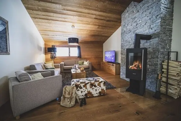 Çatı Katı Süiti (Penthouse), 4 Yatak Odası