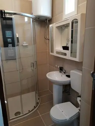 Classic Tek Büyük Yataklı Oda, 1 Büyük (Queen) Boy Yatak, Sigara İçilmez, Ortak Banyo