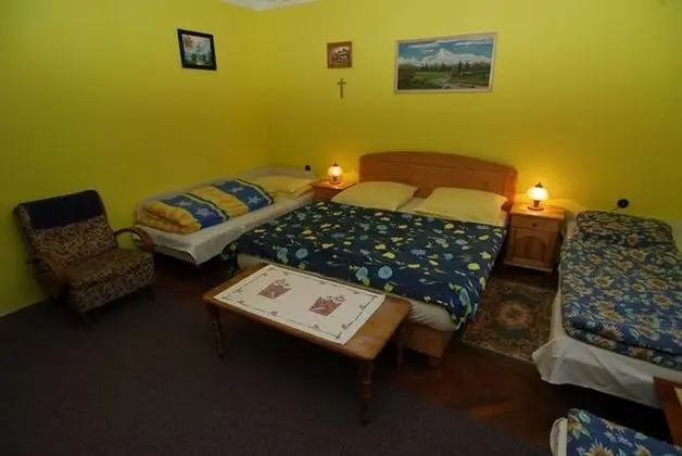 Standard Oda (5 beds)