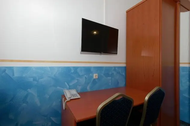 Tek Kişilik Oda, 1 Tek Kişilik Yatak