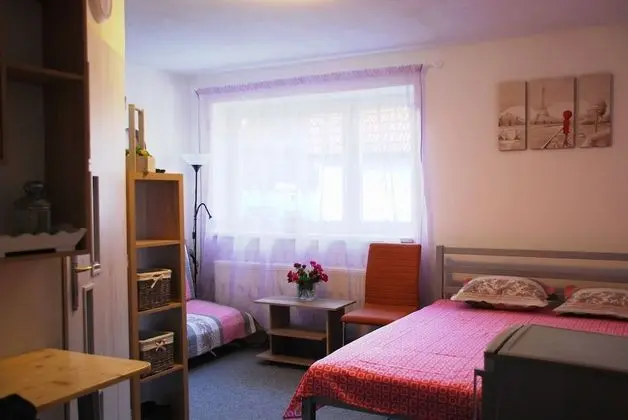 Comfort Üç Kişilik Oda, 1 Yatak Odası, Küçük Mutfak, Avlu