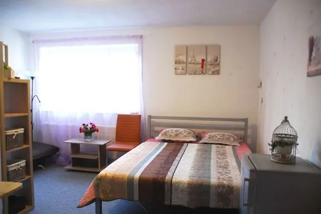 Comfort Üç Kişilik Oda, 1 Yatak Odası, Küçük Mutfak, Avlu