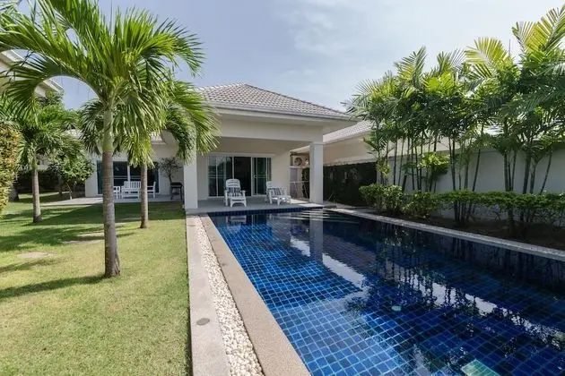 3 Bedrooms Private Pool Villa