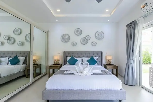 Deluxe Villa