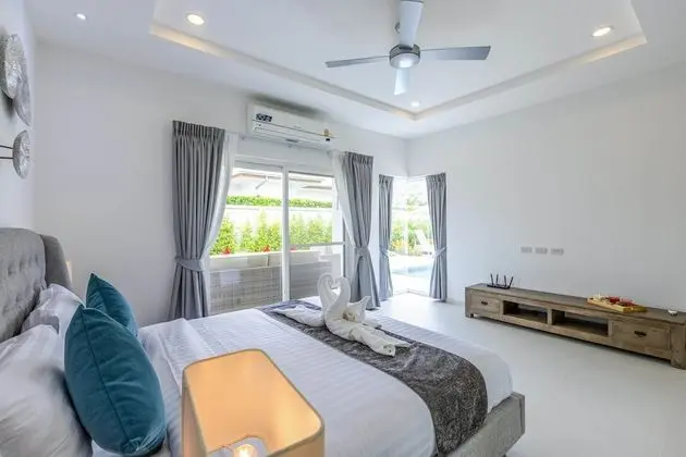 Deluxe Villa