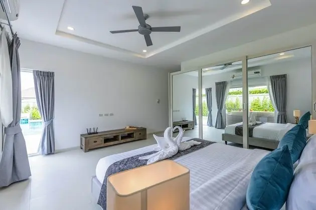 Deluxe Villa