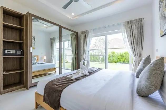 Deluxe Villa