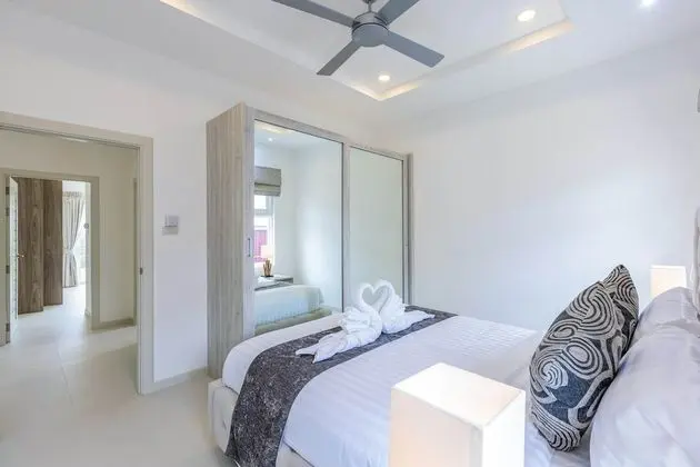 Deluxe Villa