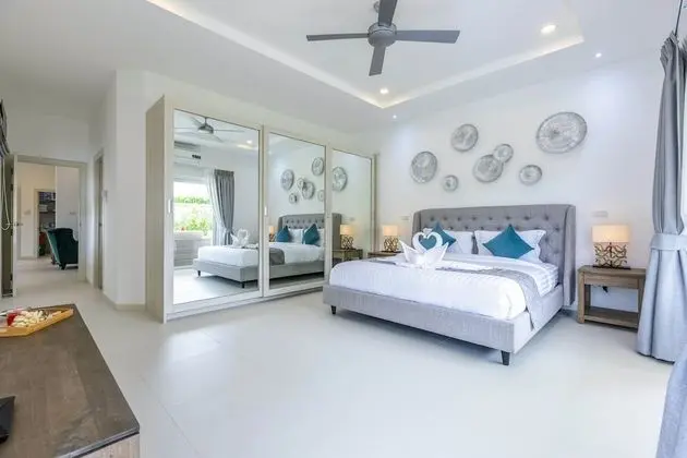 Deluxe Villa