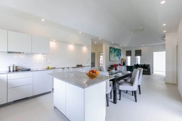 Deluxe Villa