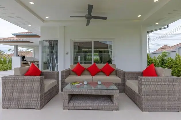 Deluxe Villa