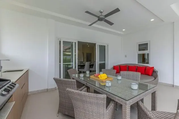 Deluxe Villa