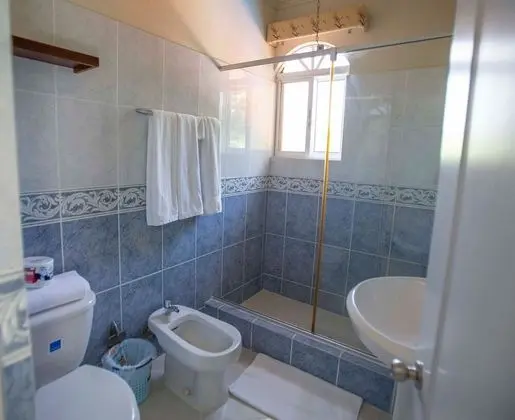 Villa (6 Bedrooms)