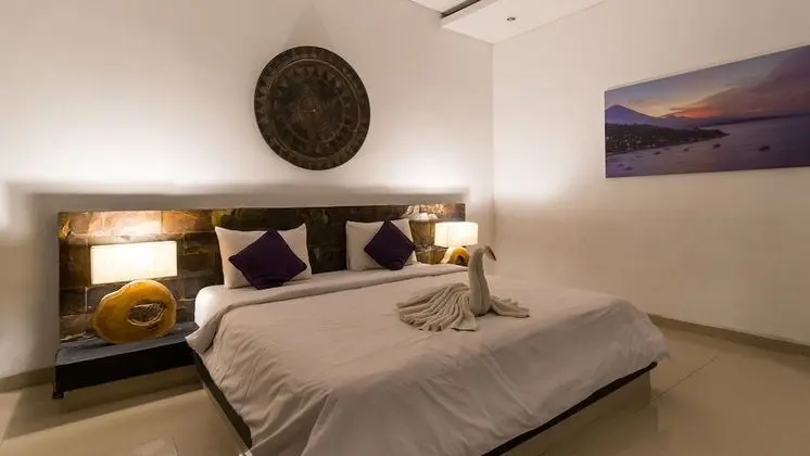 Villa (7 Bedrooms)
