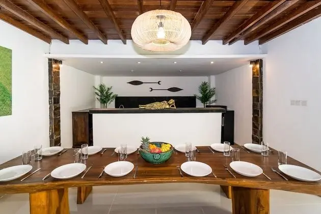 Villa (7 Bedrooms)