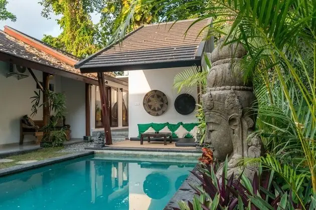 Villa (7 Bedrooms)
