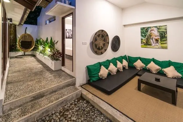 Villa (7 Bedrooms)