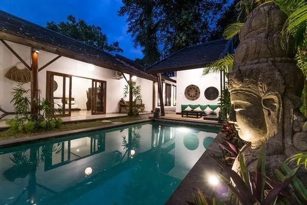 Villa (7 Bedrooms)