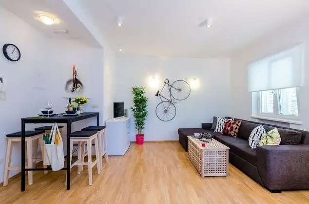 Apart Daire (2-Bedroom Apt with Garden and Terrace)