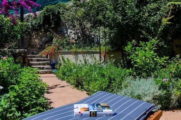 Apart Daire (2-Bedroom Apt with Garden and Terrace)