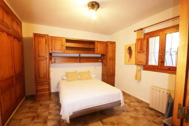 Villa (4 Bedrooms)