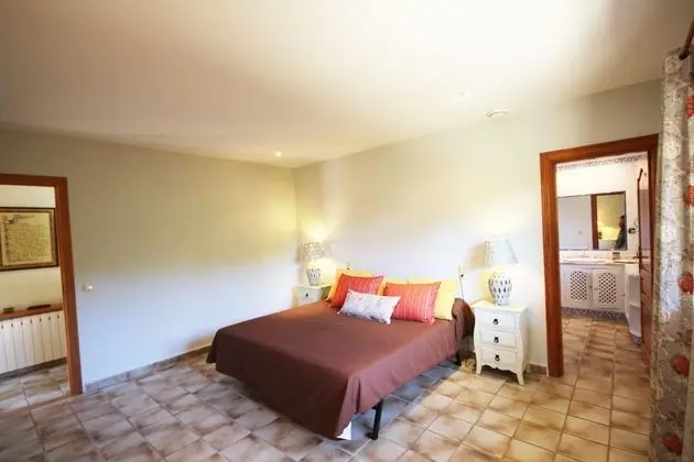 Villa (4 Bedrooms)