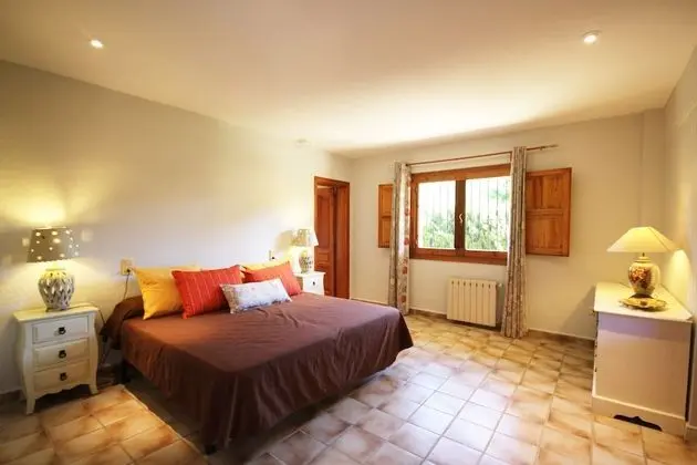 Villa (4 Bedrooms)