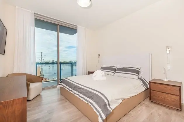 Luxury Daire, Birden Çok Yatak, Mutfak, Koy Manzaralı