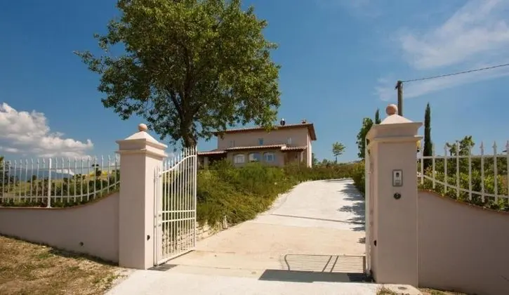 Ev, 4 Yatak Odası, Şömine